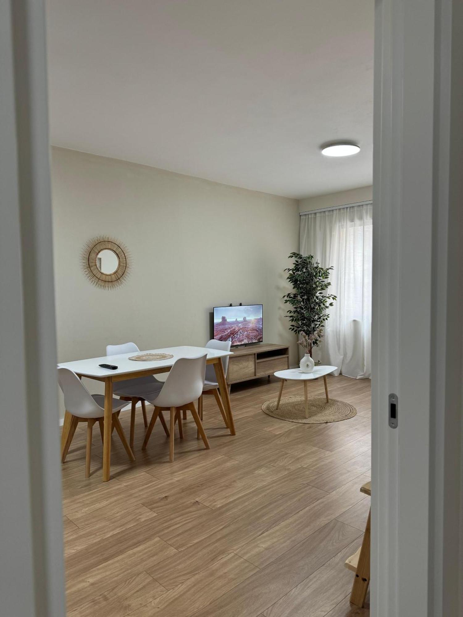 Denny's Lincoln Center Appartement Tirana